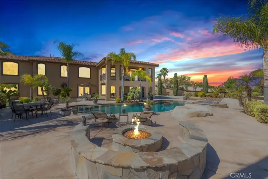 27430 Stonehenge Circle, Hemet, CA 92544 - Image #3