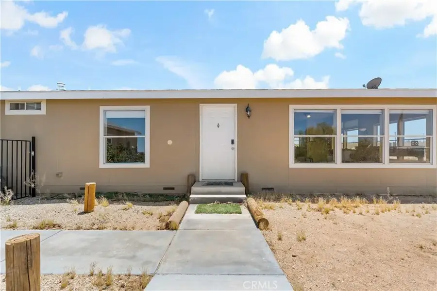 61375 Leslie Lane, Landers, CA 92285 - Image #3