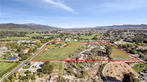 25070 Hayes, Murrieta, CA 92562