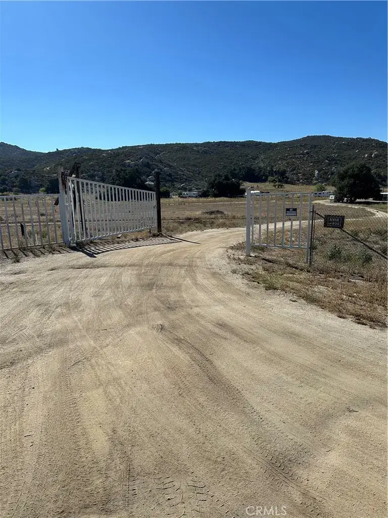 44845 Benton, Hemet, CA 92544 - Image #2