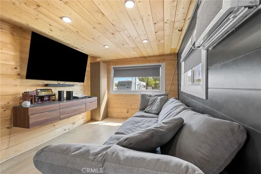 12149 Indiana Ave #18, Riverside, CA 92503 - #2