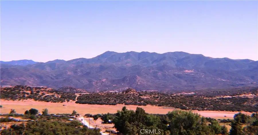 42560 Labrinia, Anza, CA 92539 - Image #2