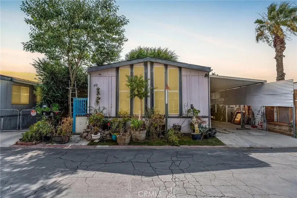 1097 N State #49, Hemet, CA 92543 - #1