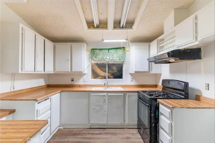 1097 N State #49, Hemet, CA 92543 - #3