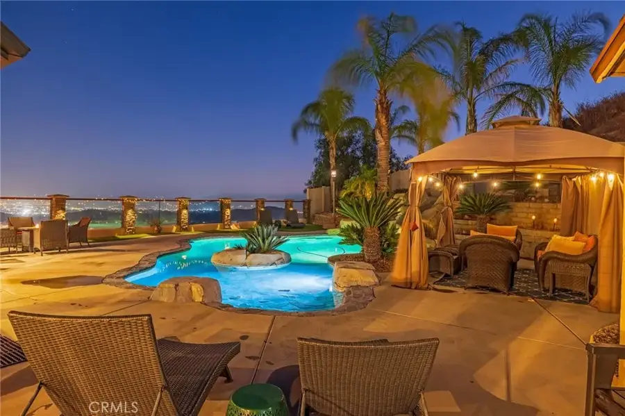 27495 Linnel Lane, Murrieta, CA 92562 - Image #2