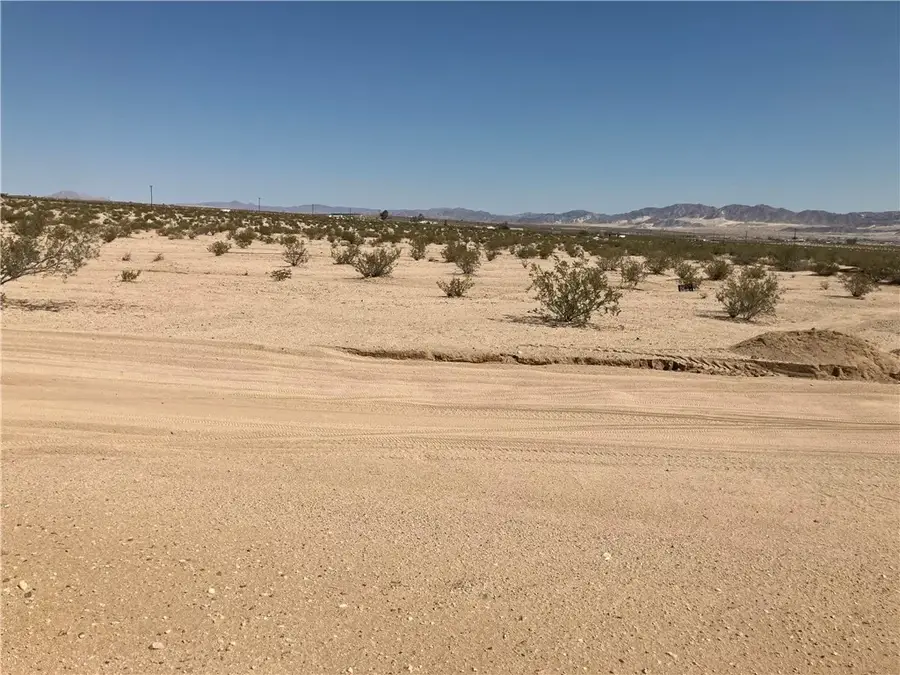 75 Meldora, Twentynine Palms Yucca Valley, CA 92277 - #3