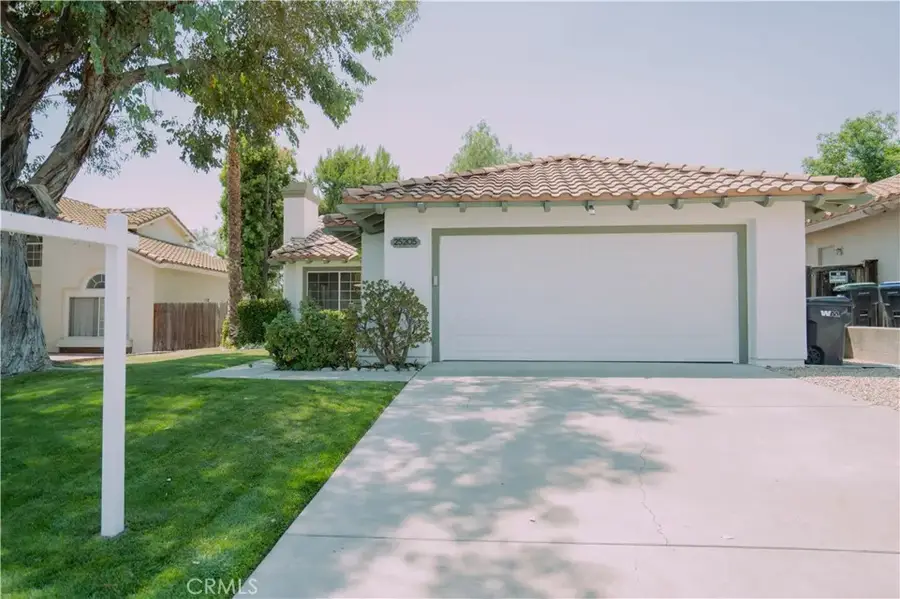25205 Via Las Lomas, Murrieta, CA 92562 - Image #2