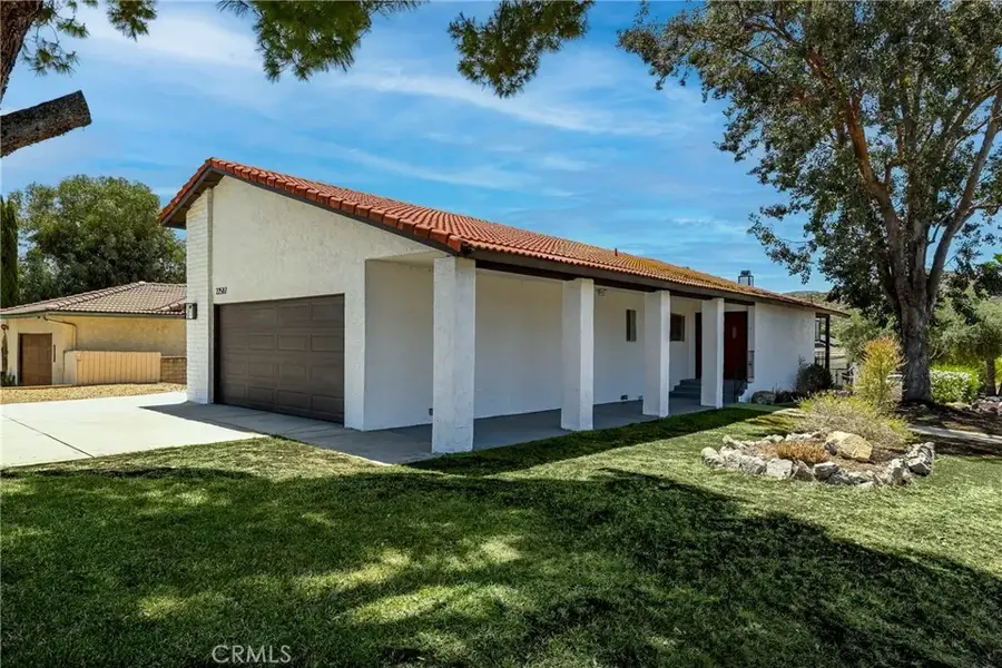 22587 Canyon Lake Drive South, Canyon Lake, CA 92587 - Image #3