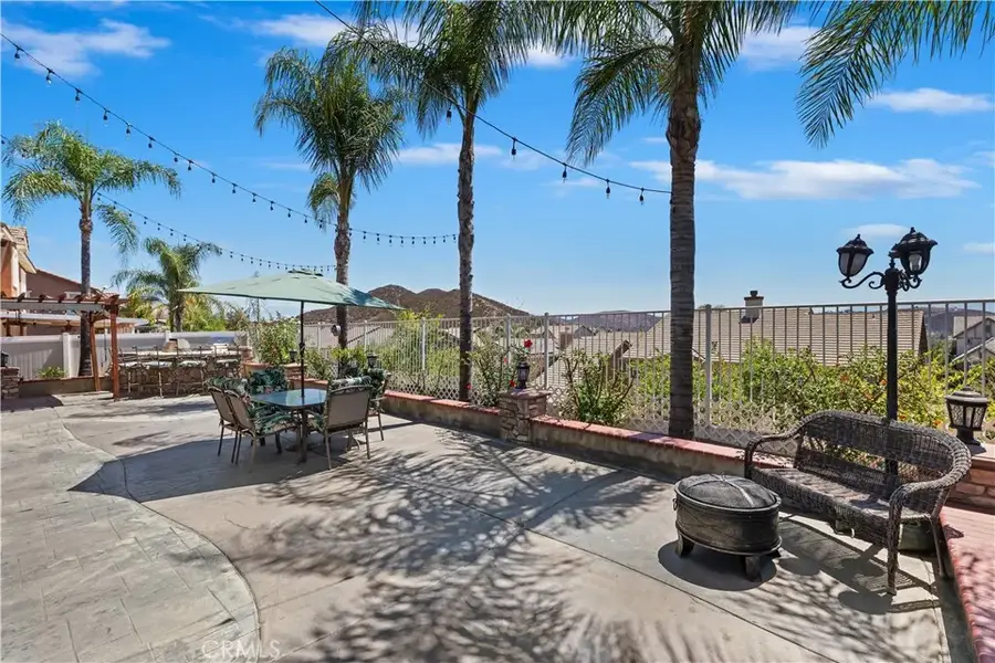 27488 Murrieta Oaks Avenue, Murrieta, CA 92562 - Image #2