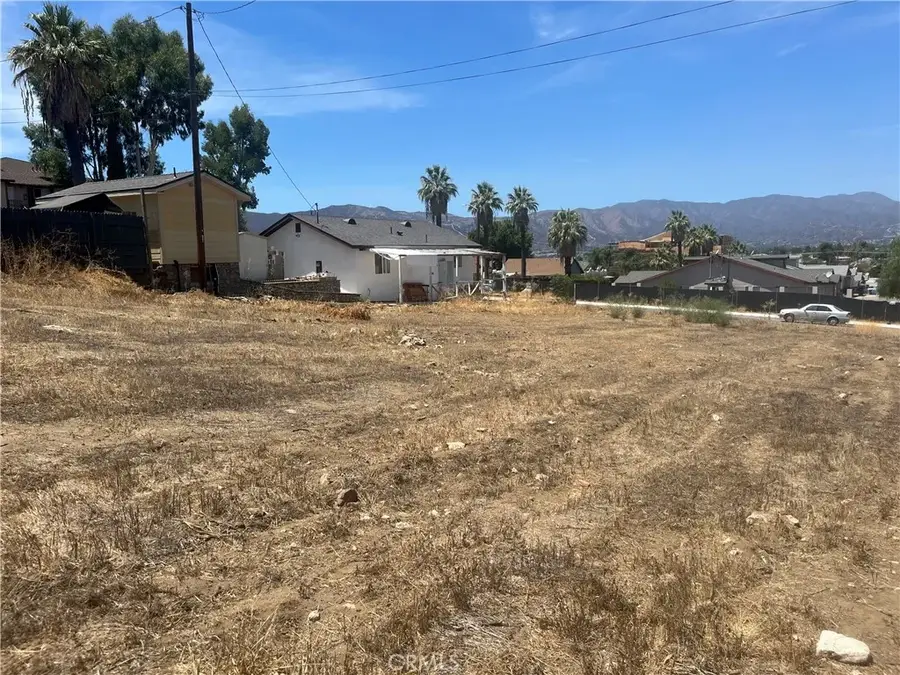 110 N Chestnut, Lake Elsinore, CA 92530 - Image #2