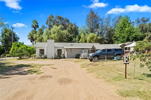 2243 N Nutmeg Street, Escondido, CA 92026