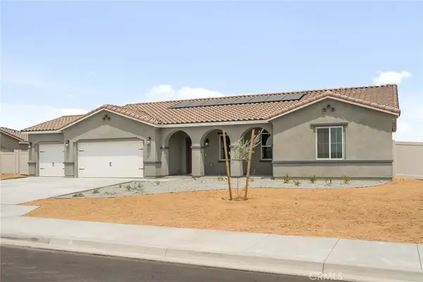 22832 Saddleback Avenue, Apple Valley, CA 92307