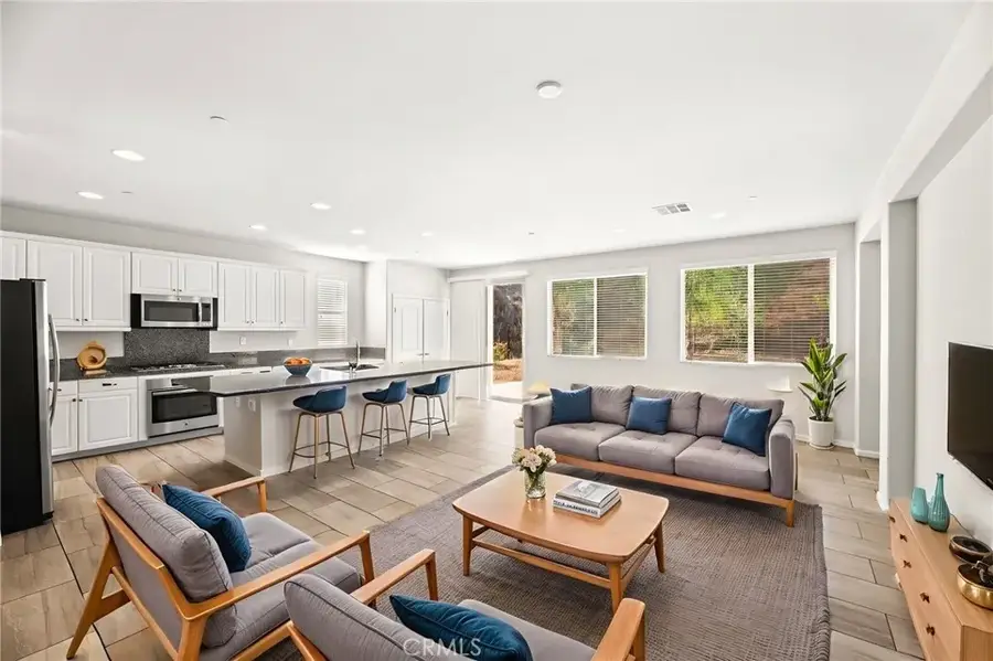 36312 Shedera Court, Lake Elsinore, CA 92532 - Image #2