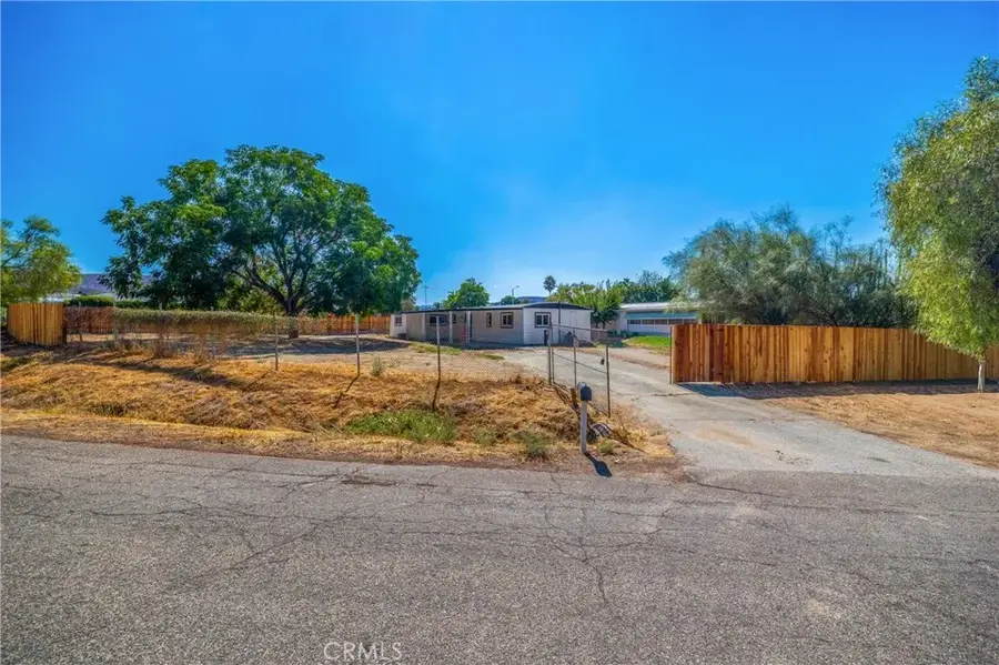 45991 Willowbrook, Hemet, CA 92544 - Image #3