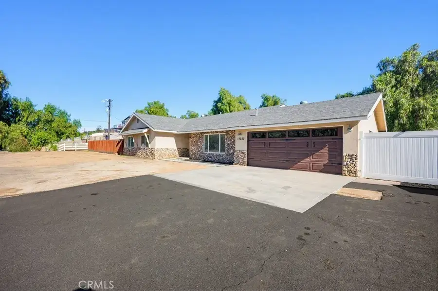 17380 Mockingbird Canyon, Riverside, CA 92504 - Image #2