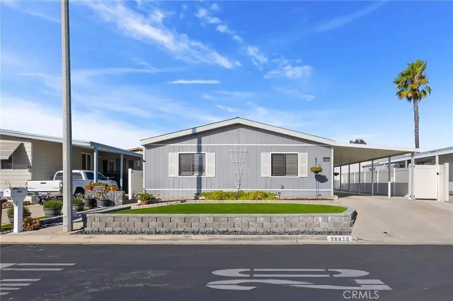 38070 Via La Colina, Murrieta, CA 92563 - Image #2