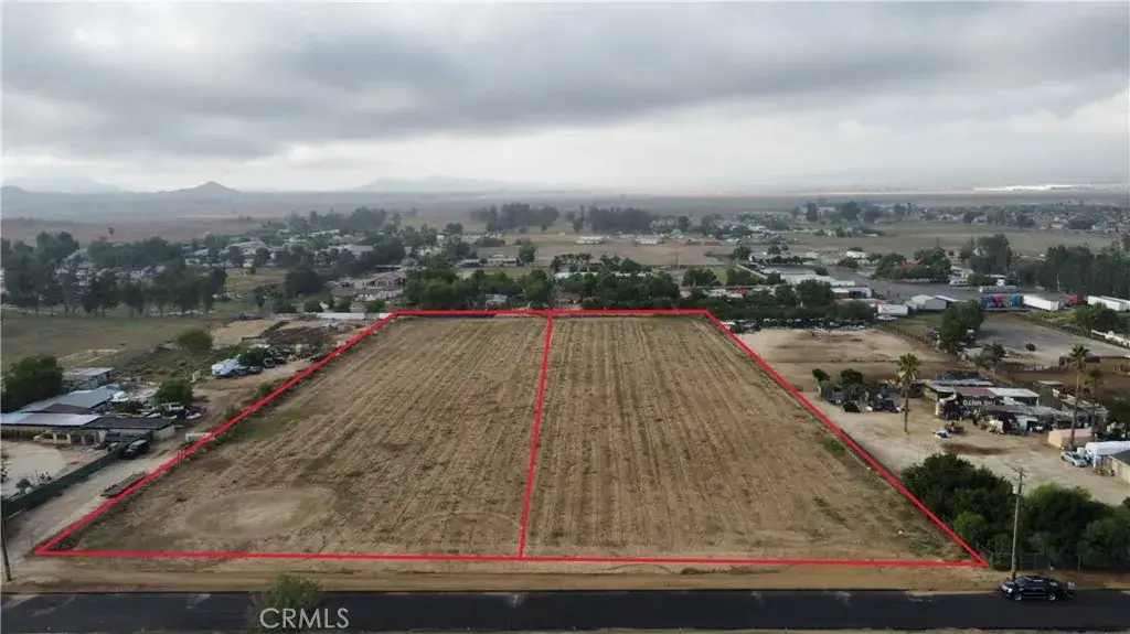 2 Lemon, Perris, CA 92571 - #1