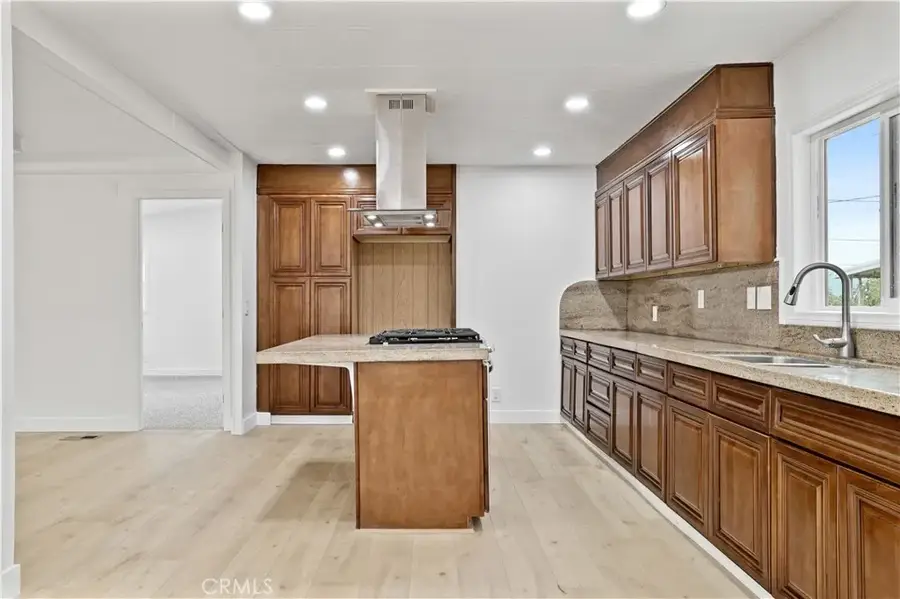 32549 Crescent, Lake Elsinore, CA 92530 - Image #3