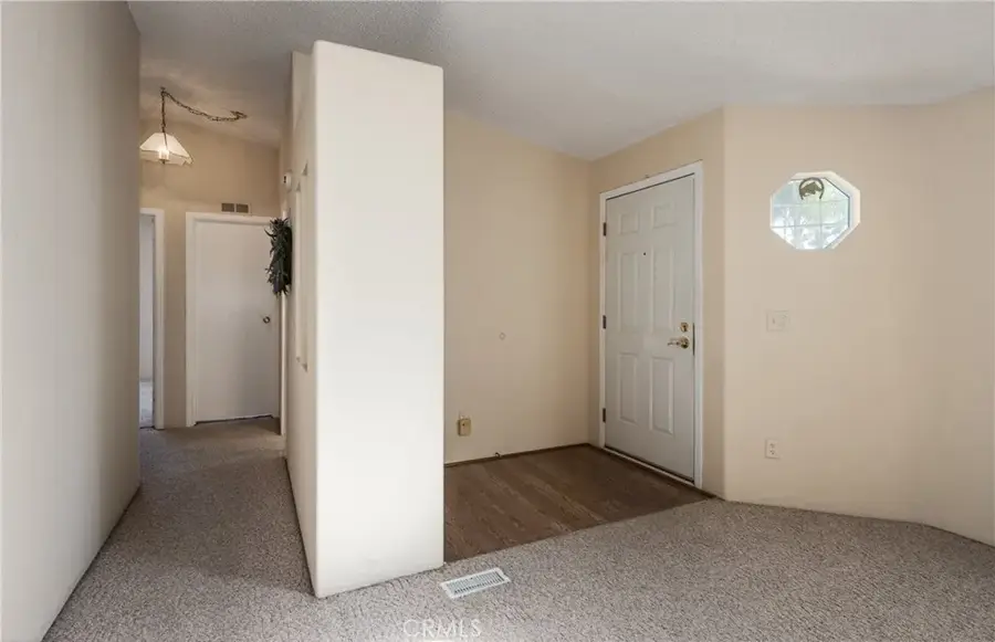 1250 N Kirby #240, Hemet, CA 92545 - Image #2