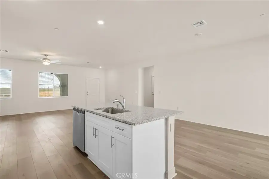 14878 Desert Lily, Apple Valley, CA 92307 - Image #3