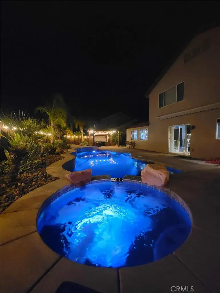 23513 Mountain Breeze Dr, Murrieta, CA 92562 - Image #2