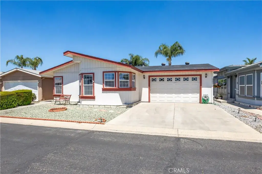 1250 N Kirby #231, Hemet, CA 92545 - Image #1