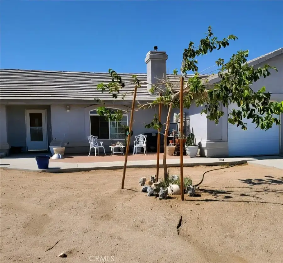 5877 Goss Road, Phelan, CA 92371 - Image #2