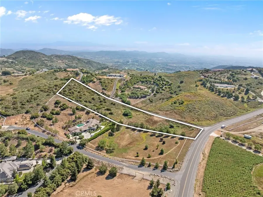 1 Avenida La Cresta, Murrieta, CA 92562 - Image #2