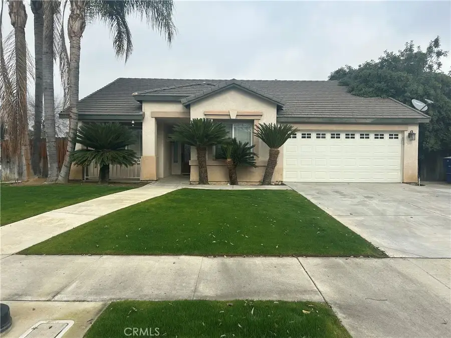 10622 Yosemite Falls Avenue, Bakersfield, CA 93312 - Image #2