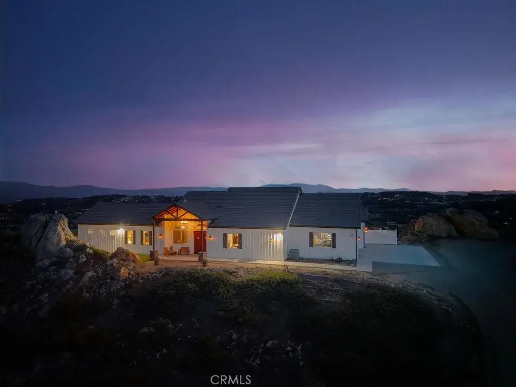 39472 Vista Del Bosque, Murrieta, CA 92562 - Image #1