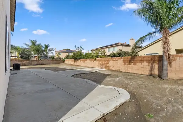 6920 Channel Court, Eastvale, CA 91752