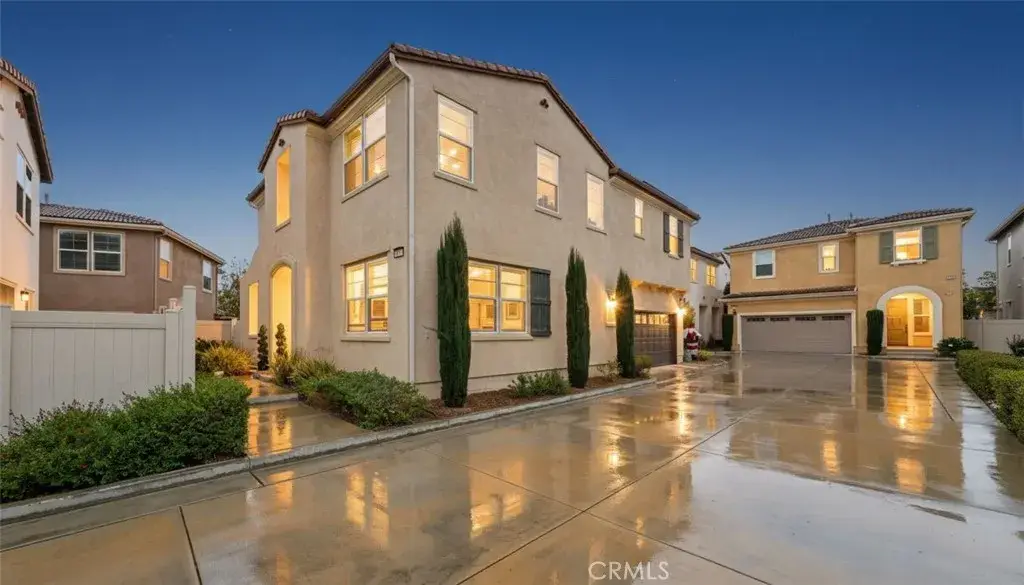 40146 Calle Real, Murrieta, CA 92563 - Image #1