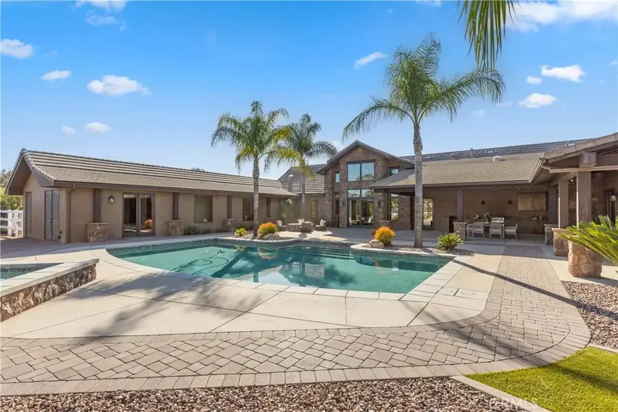 41570 Avenida Bordeaux, Temecula, CA 92592 - Image #2