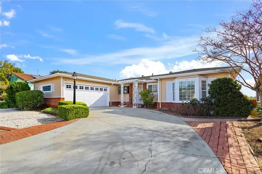 5661 Ashland Avenue, San Diego, CA 92120 - Image #2