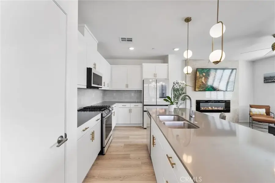 303 Sweet Place, Fallbrook, CA 92028 - Image #2