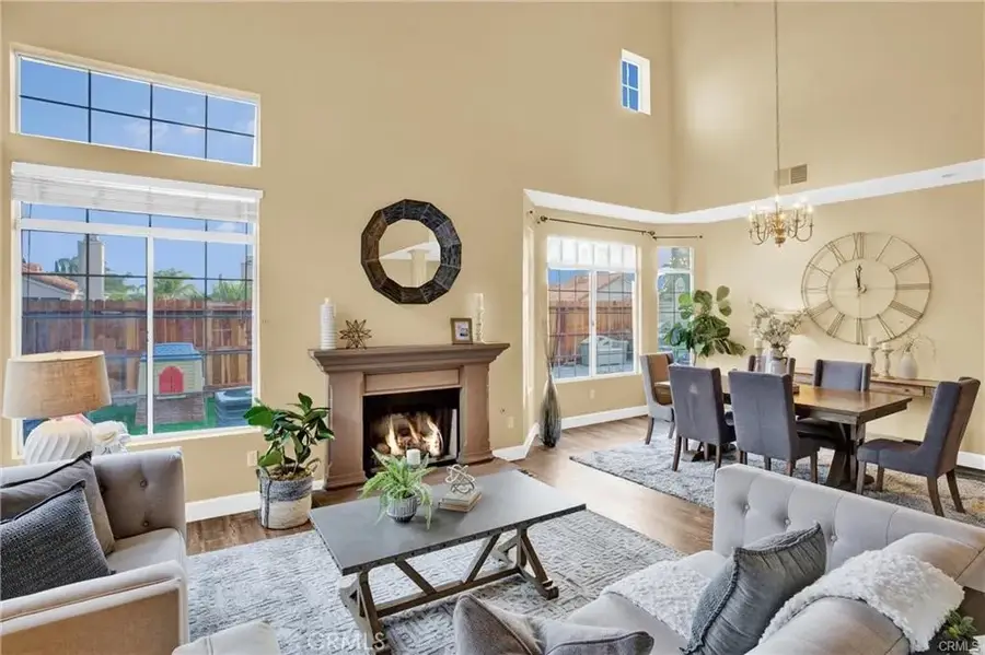 25099 Calle Entradero, Murrieta, CA 92563 - Image #3