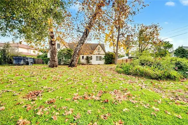 3744 Anita Avenue, Pasadena, CA 91107