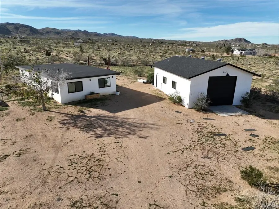 2288 Yetters, Landers, CA 92285 - Image #3