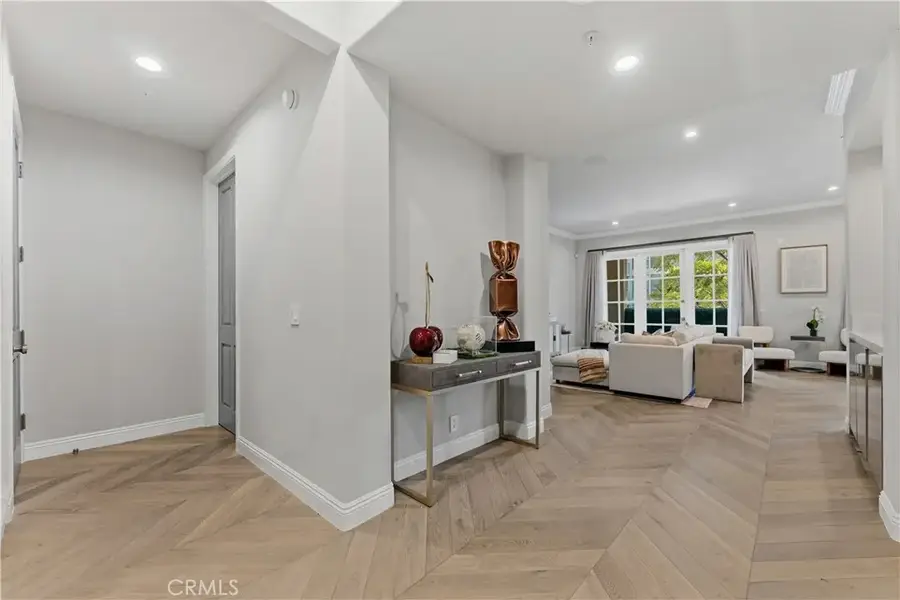 11500 San Vicente Boulevard #202, Los Angeles, CA 90049 - #3