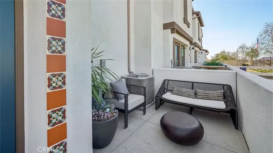 16202 Lumia Way, Fontana, CA 92336 - Image #2