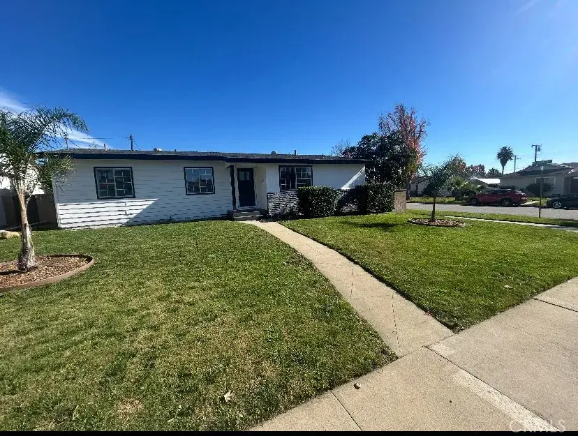 856 Altura, Upland, CA 91786 - Image #2