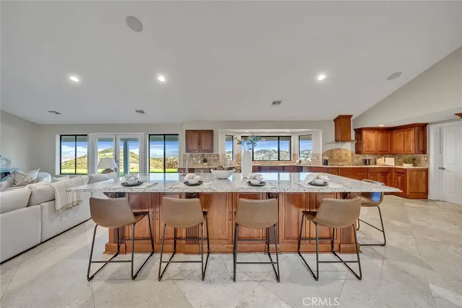 42253 Via Nortada, Temecula, CA 92590 - Image #2