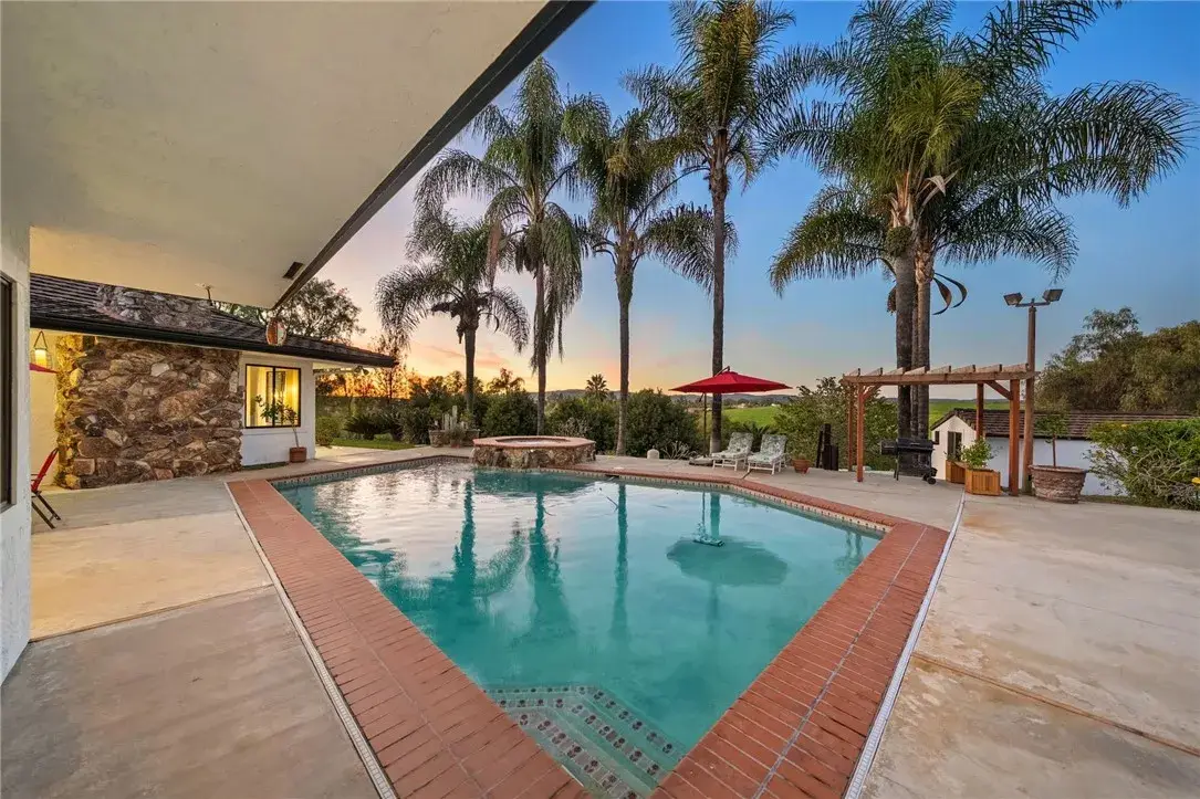 1650 Winterwarm Drive, Fallbrook, CA 92028 - Image #1