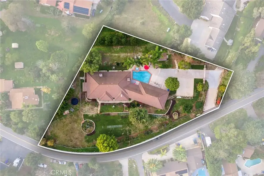 1650 Winterwarm Drive, Fallbrook, CA 92028 - Image #3