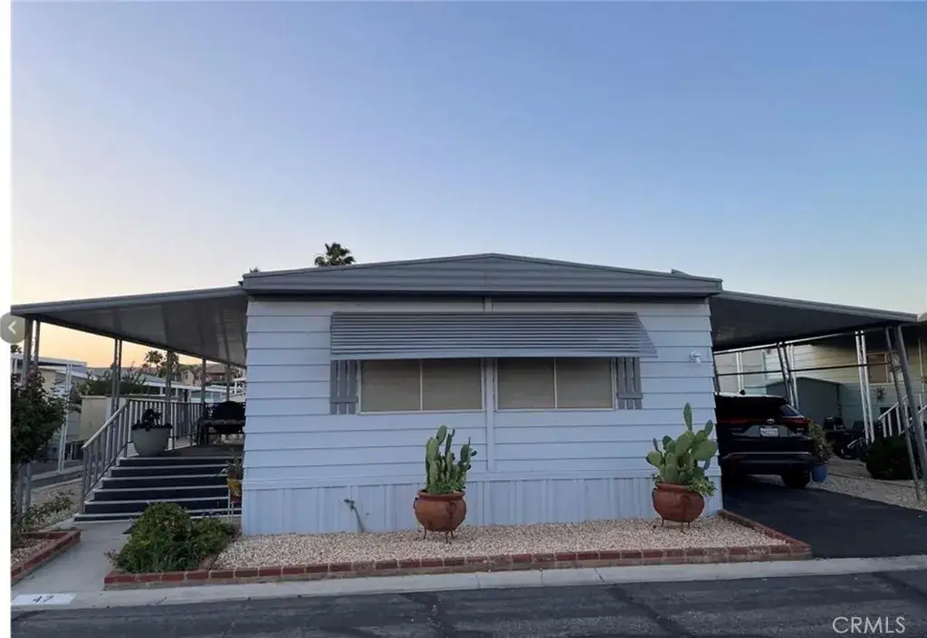 2205 W Acacia #47, Hemet, CA 92545 - Image #1
