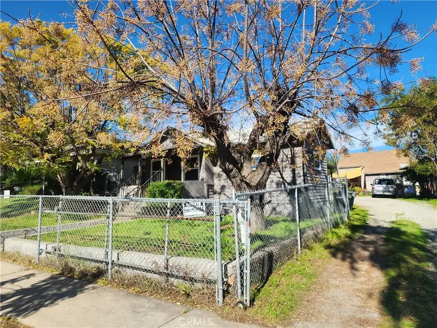 305 W Heald, Lake Elsinore, CA 92530 - Image #2