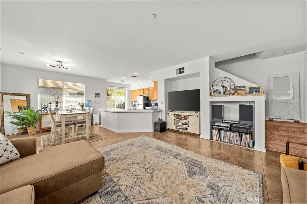 41685 Woodridge #1, Murrieta, CA 92562 - Image #1