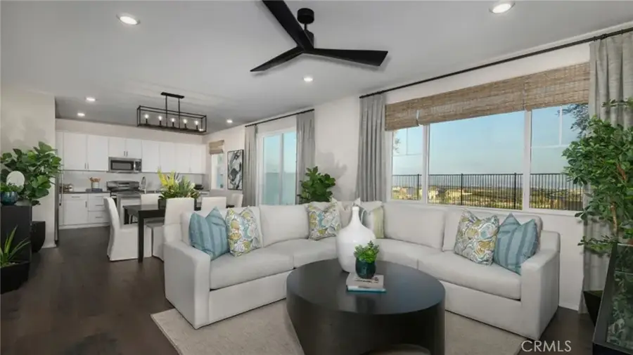 2437 Gunner Ridge Way, Rialto, CA 92377 - Image #3