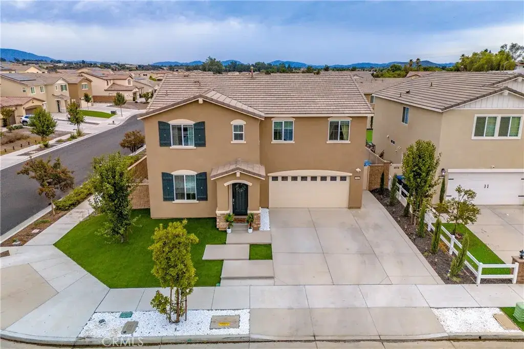 33063 Table Rock Drive, Winchester, CA 92596 - #1