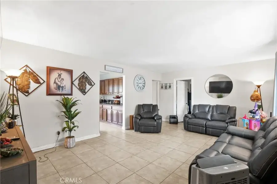 563 W Main, San Jacinto, CA 92583 - #3